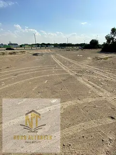 Residential land in Al-Batih Area: 2405 sq ft Cash price: 40,000 SAR Price per sq ft: 16.6 SAR Inst