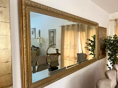 Elegant Decorative Mirror with Ornate Frame