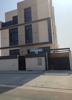 For sale: a villa in Al Rawdat Al Qurt.