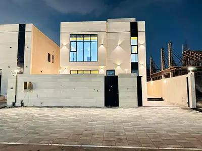 فيلا فاخرة للبيع في الزاهية – عجمان | واجهة حجر | 4 غرف | روف | مساحة مميزة