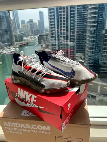 Nike React WR ISPA