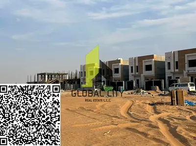 فرصة مميزة ! قطعة أرض تاون هاوس ! خطة سداد ! دفعة أولى 182,000 شاملة رسوم التسجيل ! أم القيوين، بساتين، السرة.