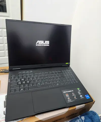 ASUS TUF GAMING F16 RTX 5060