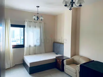 BED SPACE ONLY (MALE OR FEMALE) AL JADDAF OUT SIDE FREE PARKING each person 1600