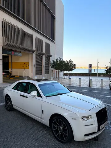 Rolls Royce Ghost  Black badge GCC