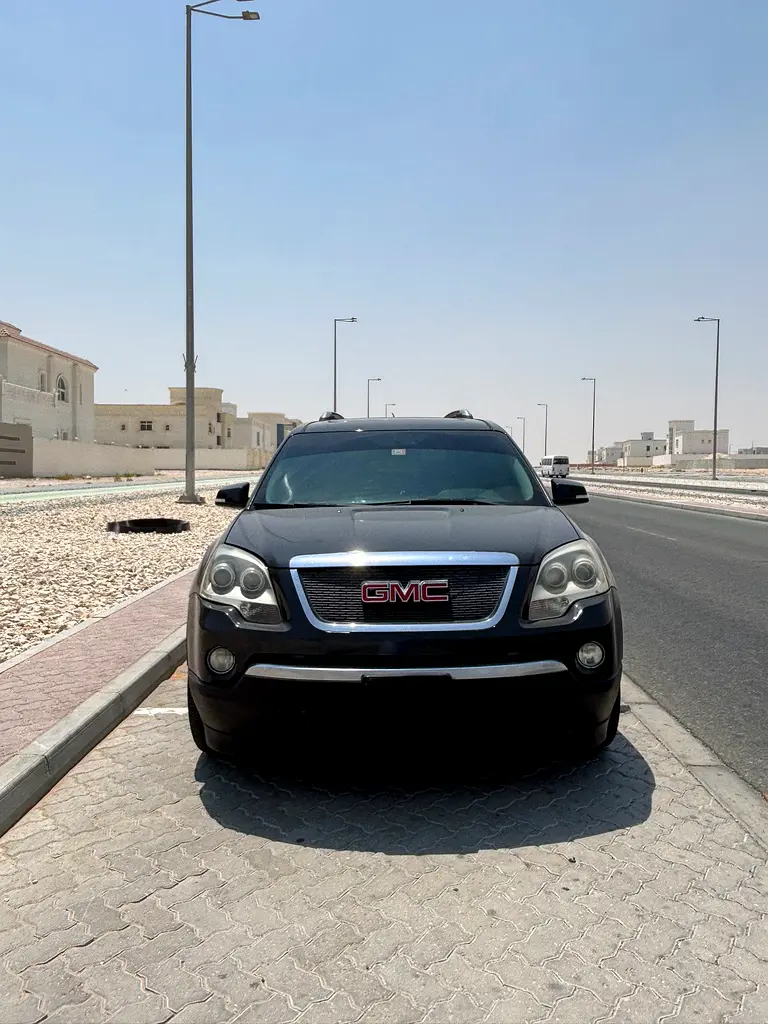GMC Acadia 2008 — photo 1 of 7