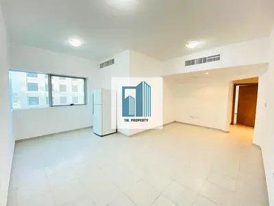2bhk Apartment available 2 Master bedroom big Size Nice View all the thing is very near bye