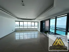 Two bedrooms and a living room | Direct sea view | Excellent space and finishing | With private park