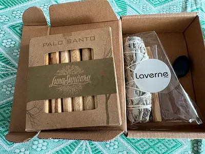 Palo Santo smudging sticks and cleansing set | New | For wellness and meditation.