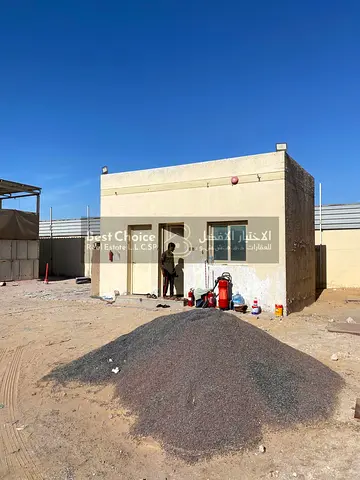 للبيع في الصجعه الصناعيه ارض مسوره