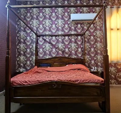 Solid Wooden Four-Poster Canopy Bed - Good Condition kind size bed