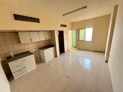 A spacious studio for annual rent in the kindergarten in a prime location and an open view