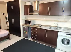 Short term studio fully furnished in Gold crest views 2 JLT