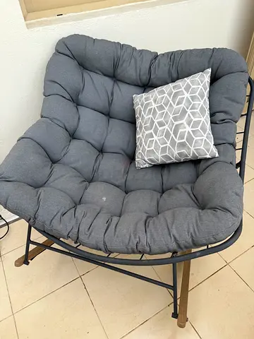 Cozy Gray Lounge Chair with Cushion