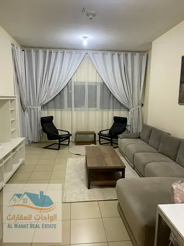 A fully furnished one-bedroom apartment with brand new, high-end furnishings is now available. The apartment includes all utilities, internet, a priva