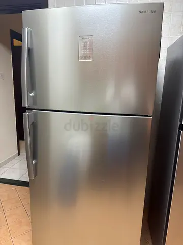 Samsung 2-Door Top-Freezer Refrigerator - Stainless Steel