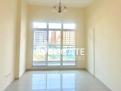 Vacant and Ready | Bright and Spacious