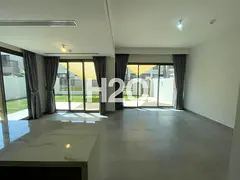 Bright Townhouse | Spacious I Brand New
