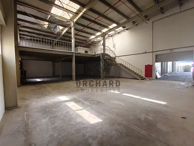 Power 15 k w Emirates Road Prime Location Heighted Roof Easy Loading and Unloading