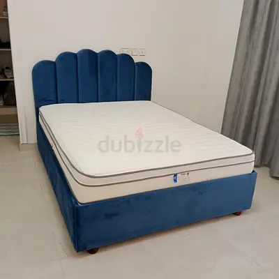 Brand new luxury bed available for sale in excellent condition.
👉 Modern stylish design – perfect f