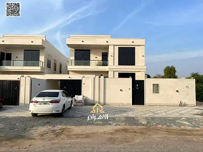 فيلا فاخرة في *الروضه 2 – عجمان** جاهزة للسكن الفوري بتشطيبات راقية ومساحات واسعة. ✅ **تمليك حر لجميع الجنسيات** | للتواصل وحجز موعد: **محمد مرزوق –