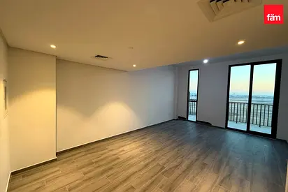 Spacious | Ready To Move | 4 Cheques | Unfurnished