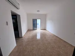 Two-bedroom apartment with a living room - Al Rashidiya 3, Ajman - Central air conditioning - Family