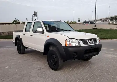 Nissan Pickup 4x4 Double Cab 2016 - GCC Specs