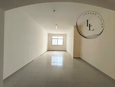 Spacious 2 BHK, 2 bath, big hall apt at prime location