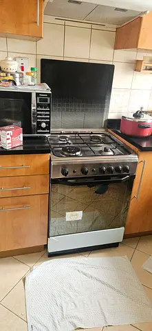 Cooking range