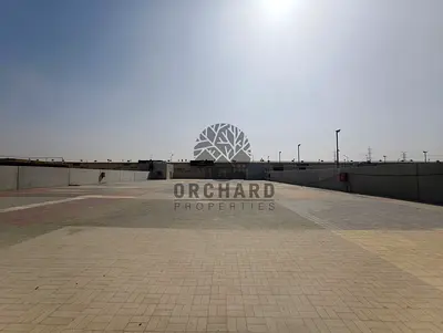 Ready to Move prime location Good power Main Road