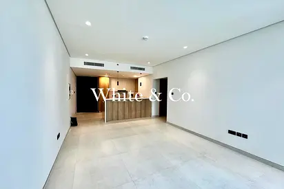 Modern Finish | 1 Bedroom | Garden Facing