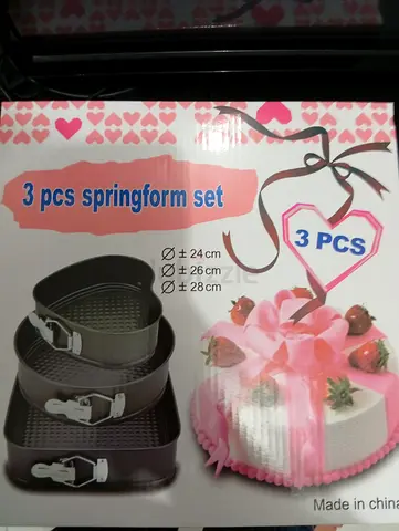 My 3pcs Springform Cake Pan Set (24/26/28 cm) - Good Condition