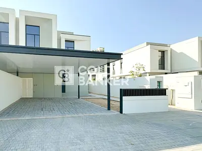 Park View | Landscaped | Vastu