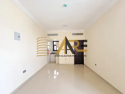 Like brand new Studio big size just 30k