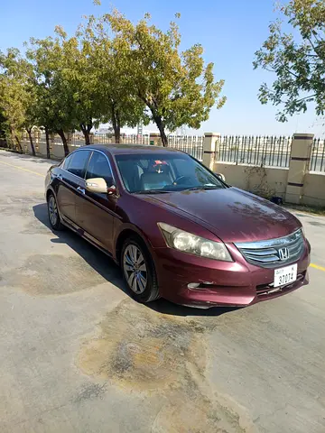 Honda Accord 2012 full option