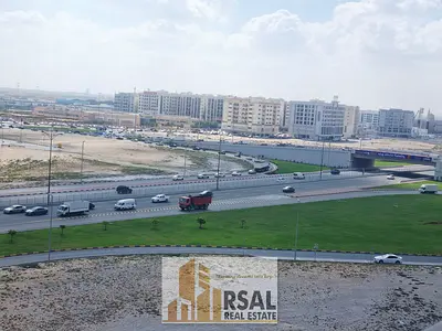 Like A Brand New Lavish Family 2Bhk With Balcony//Coverd Parking//Ready to Move//Easy Payment//Close To Safai Shopping Mall