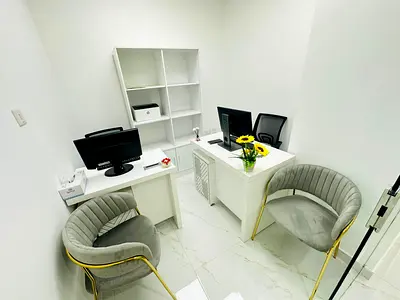 Premium Office for rent | Free All Utilities | Direct from Owner