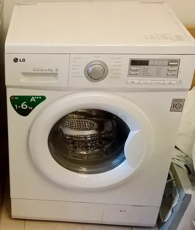 LG 6kg Front Load Washing Machine - Good Working Condition