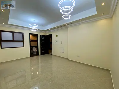 شقة مميزة وفاخرة في منطقة الروضة 3 بعجمان، تتمتع بموقع استراتيجي يسهل الوصول منه إلى دبي