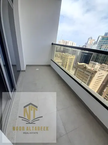 شقة  غرفتين ماستر و صالة  مع بالركينغ مجاني للإيجار السنوي في الخان – مبنى حديدي بمواصفات مميزة