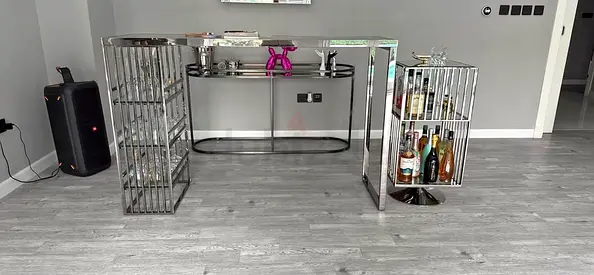 Marina Homes - Set of 3 elegant bar tables in perfect condition