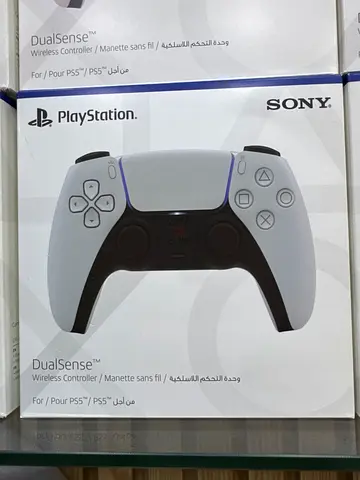 PS5 DualSense Wireless Controller (White) - Sealed Box TRA brand new