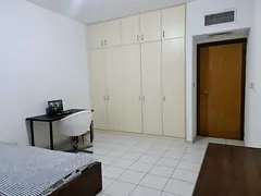 Furnished room in a 3 bhk apartment