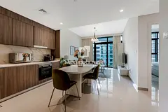 Vacant Now | Spacious Unit | Waterfront Living