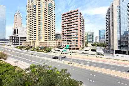 Vacant on Transfer | Fully Upgraded | High Floor