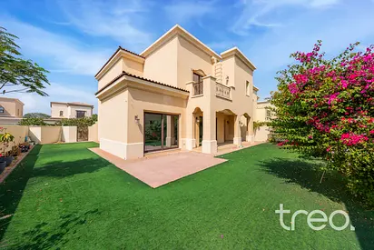 Vacant | Large Corner Plot | Near Pool