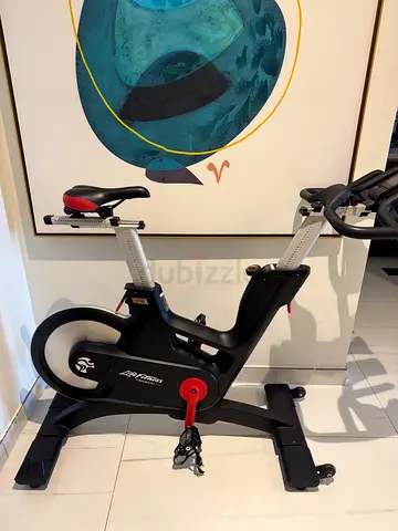 Life Fitness IC7 indoor trainer, hometrainer, spinning bike