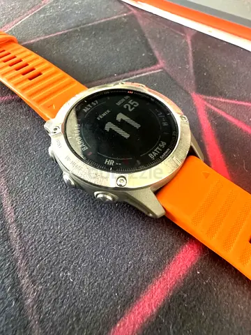 Garmin Fenix 6 Pro – Excellent Condition + Extra Straps