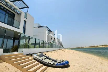 Direct Beach Access | Furnished | 5 Master Bedroom